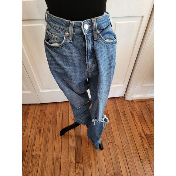 H & M & Denim Mom Jeans Ultra High Waist Distressed sz 6 Retro 90s Grunge - Picture 1 of 5